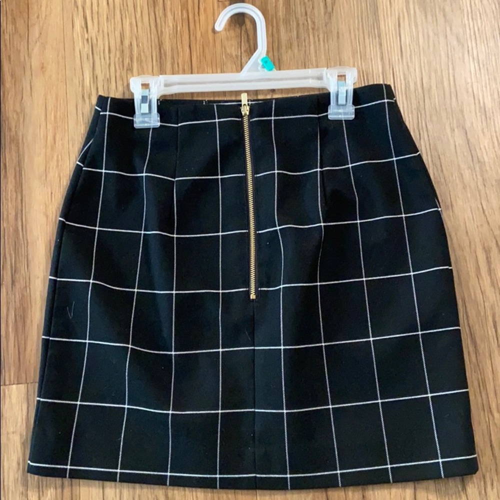 Black and white square print mini skirt